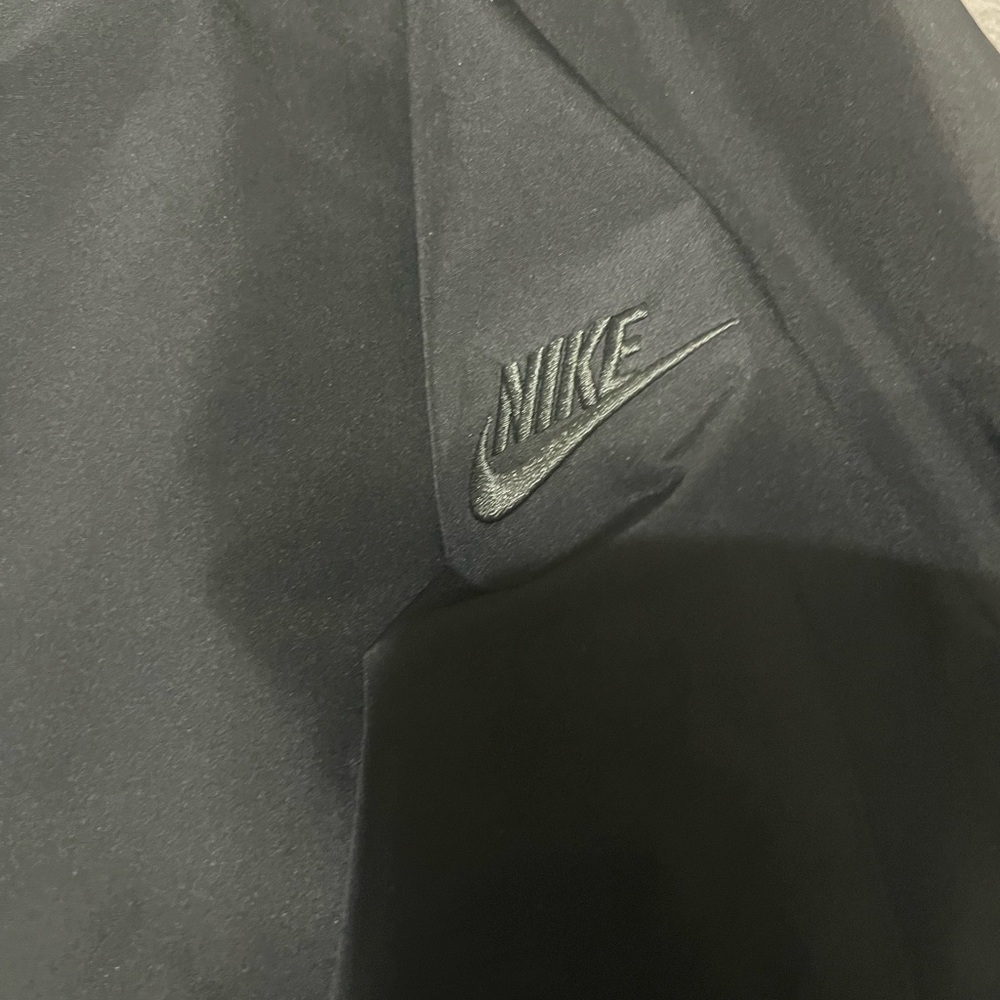 Nike gortex jacket - Picture 6 of 7